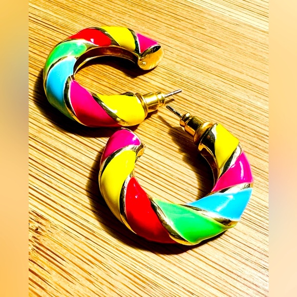 Vibrant Multicolor Hoop Earrings - Picture 1 of 1